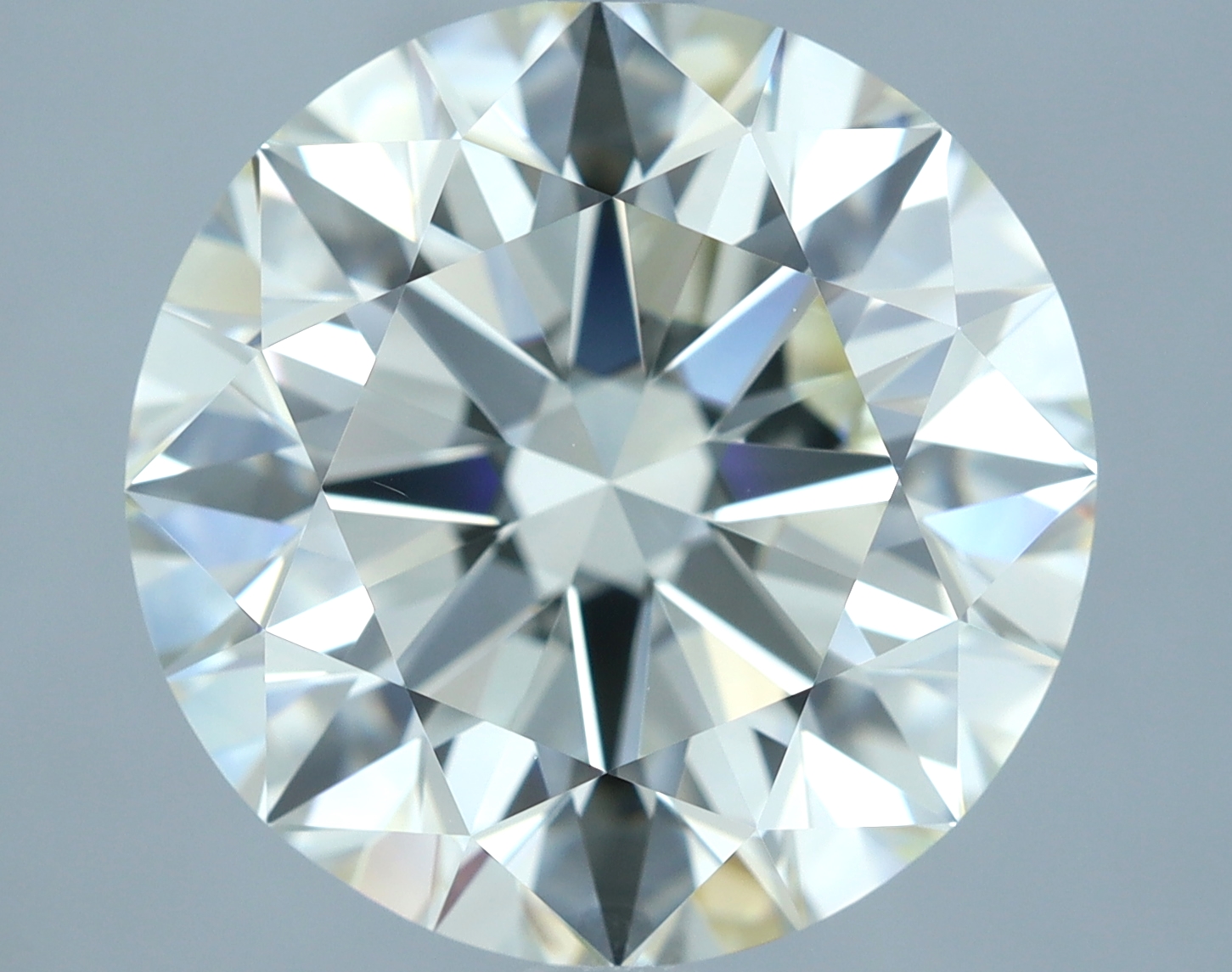 5.31 carat natural Round diamond, M VS1, GIA certified